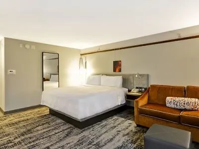Hotel Hilton Garden Austin 3*